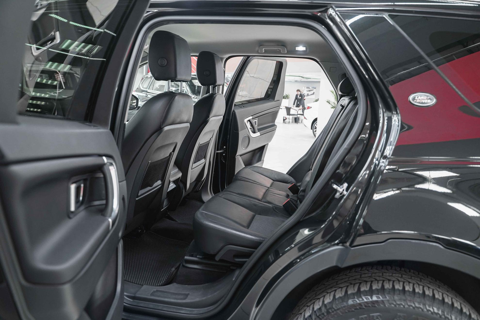 Land Rover Discovery Sport 2017, черный, ДЦ Орехово
