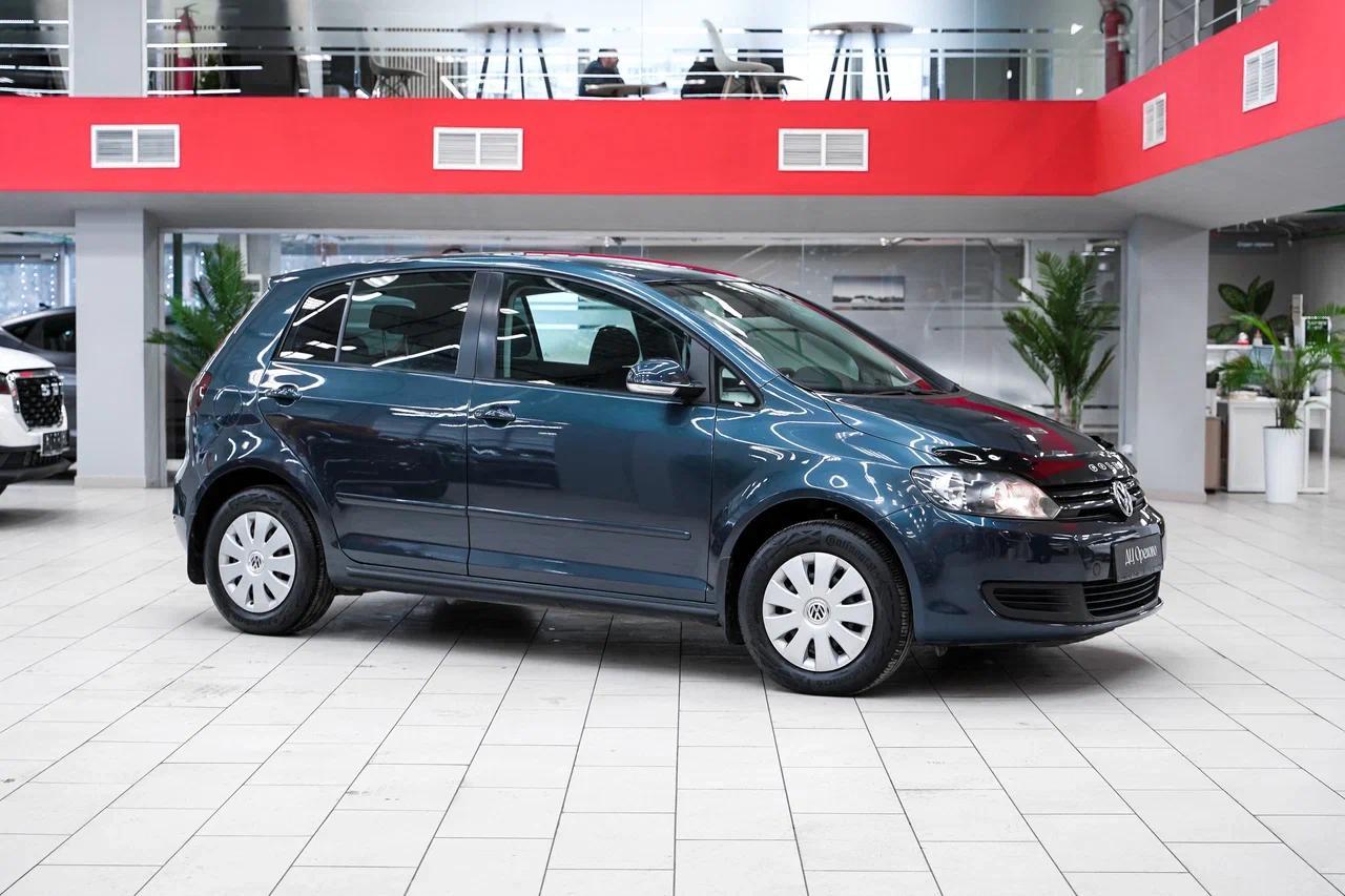 Volkswagen Golf Plus 2010, синий, ДЦ Орехово