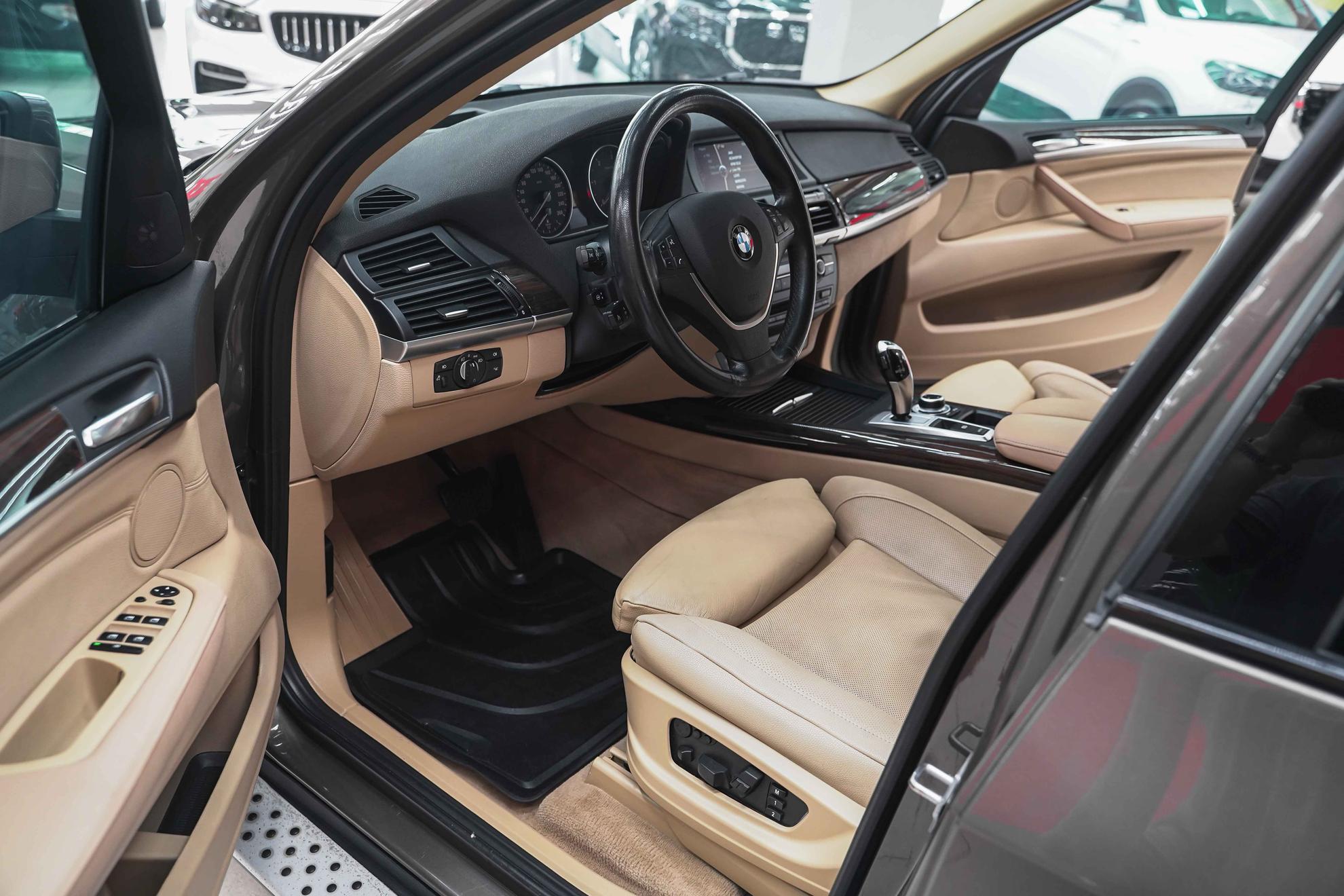 BMW X5 2013, коричневый, ДЦ Орехово