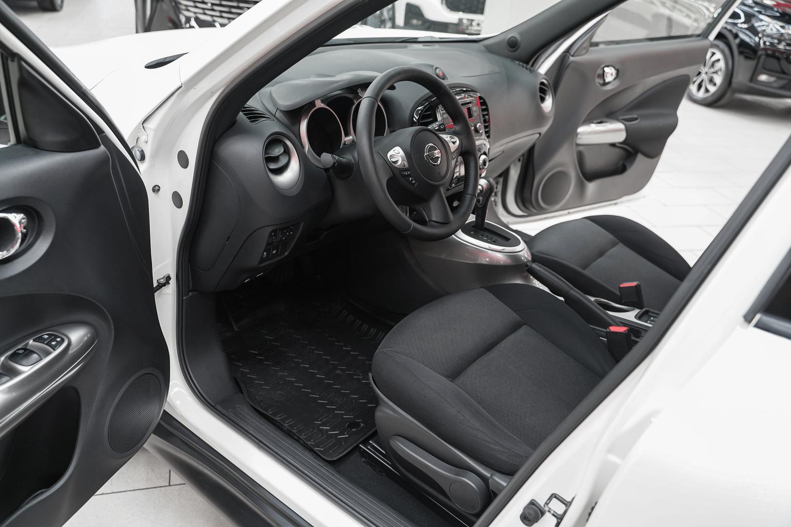 Nissan Juke 2013, белый, ДЦ Орехово