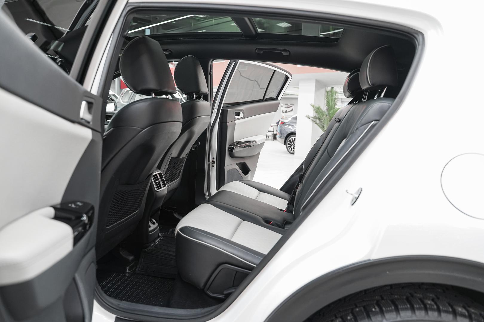 Kia Sportage 2016, белый, ДЦ Орехово