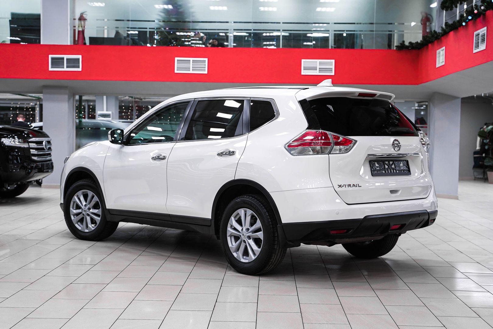 Nissan X-Trail 2017, белый, ДЦ Орехово