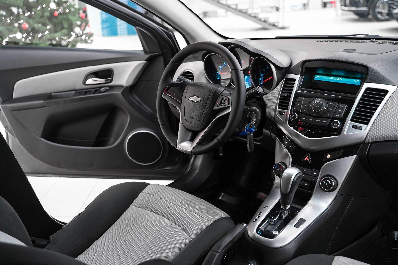 Chevrolet Cruze 2012, серый, ДЦ Орехово