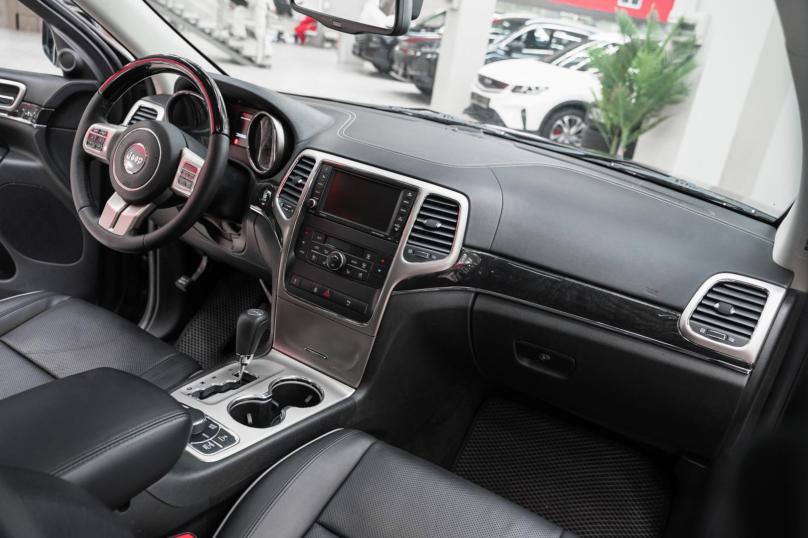 Jeep Grand Cherokee 2012, черный, ДЦ Орехово