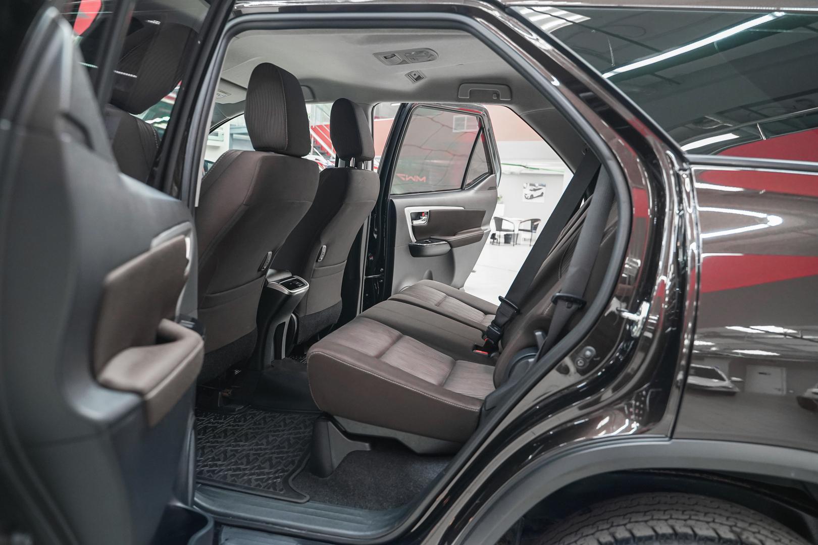 Toyota Fortuner 2017, коричневый, ДЦ Орехово