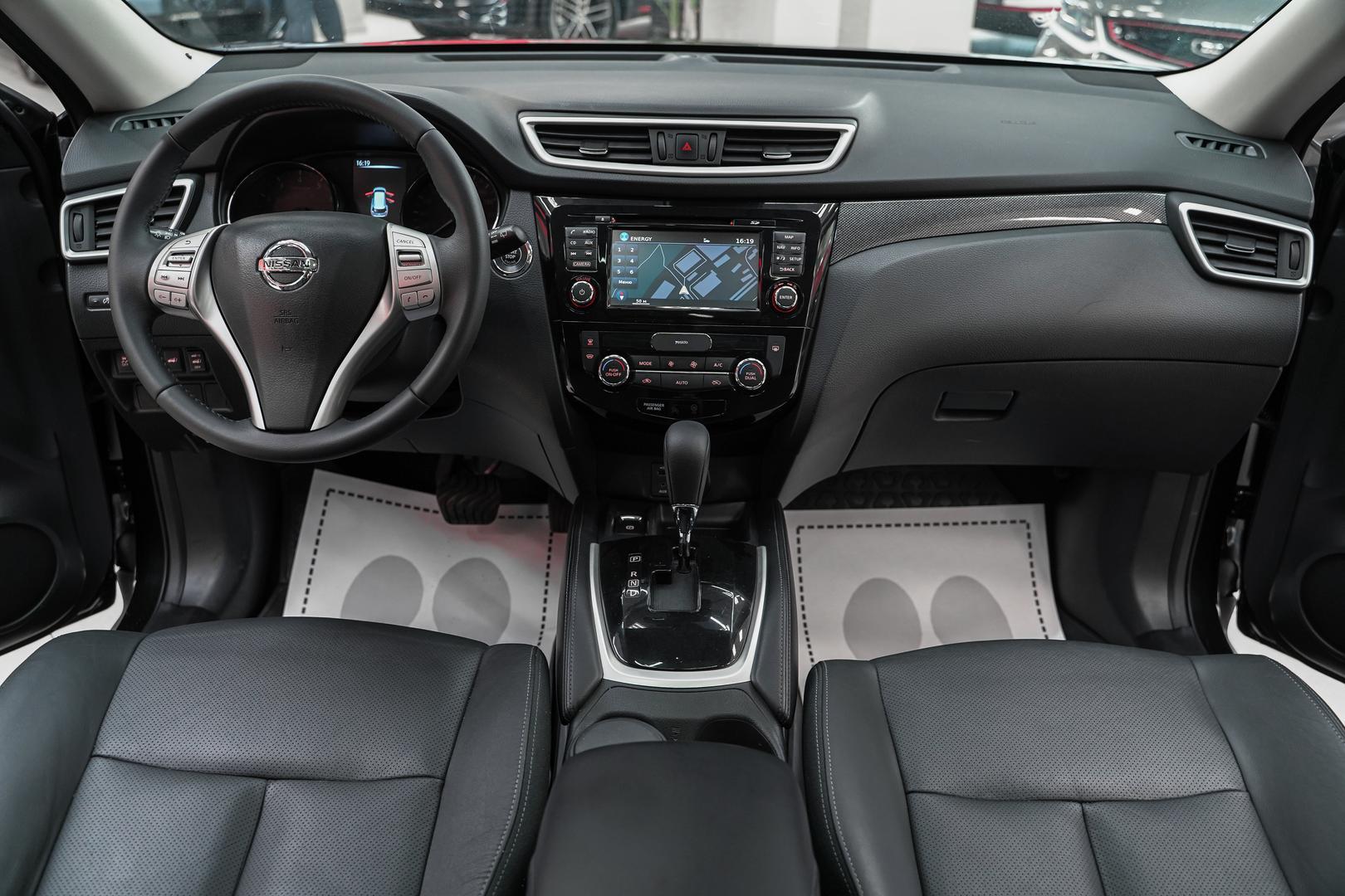 Nissan X-Trail 2017, черный, ДЦ Орехово
