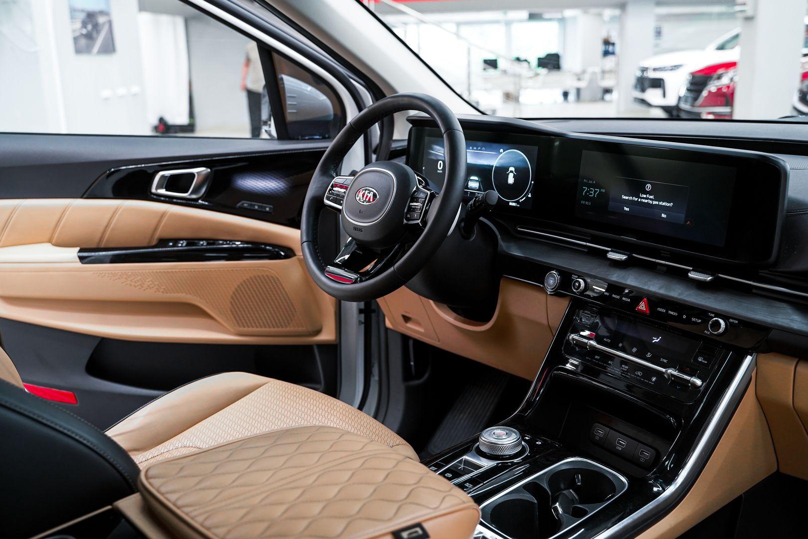 Kia Carnival 2020, белый, ДЦ Орехово