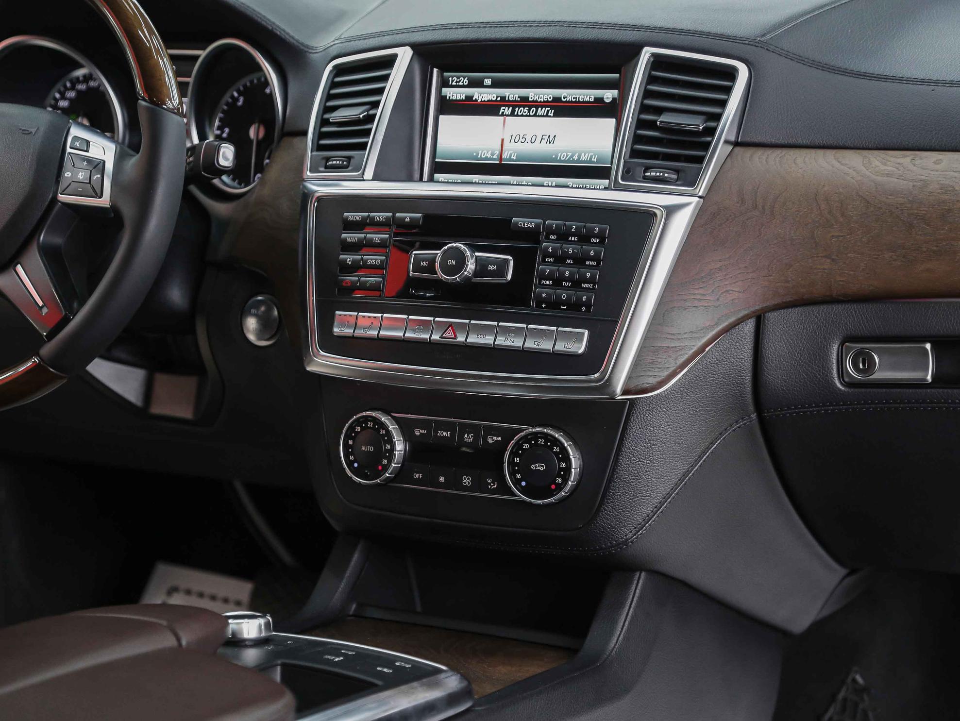 Mercedes-Benz GL-Класс 2014, белый, ДЦ Орехово