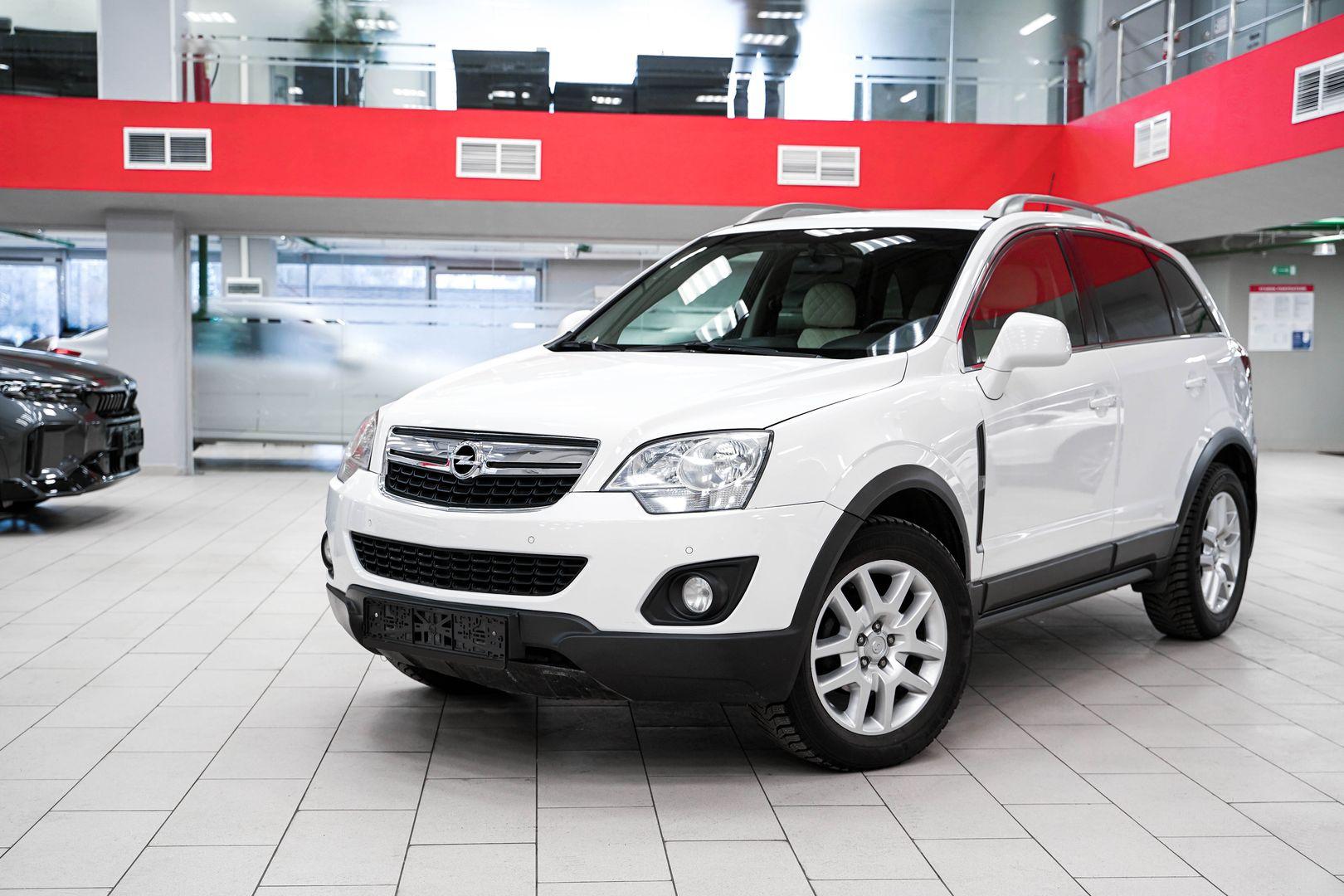 Opel Antara 2012, белый, ДЦ Орехово