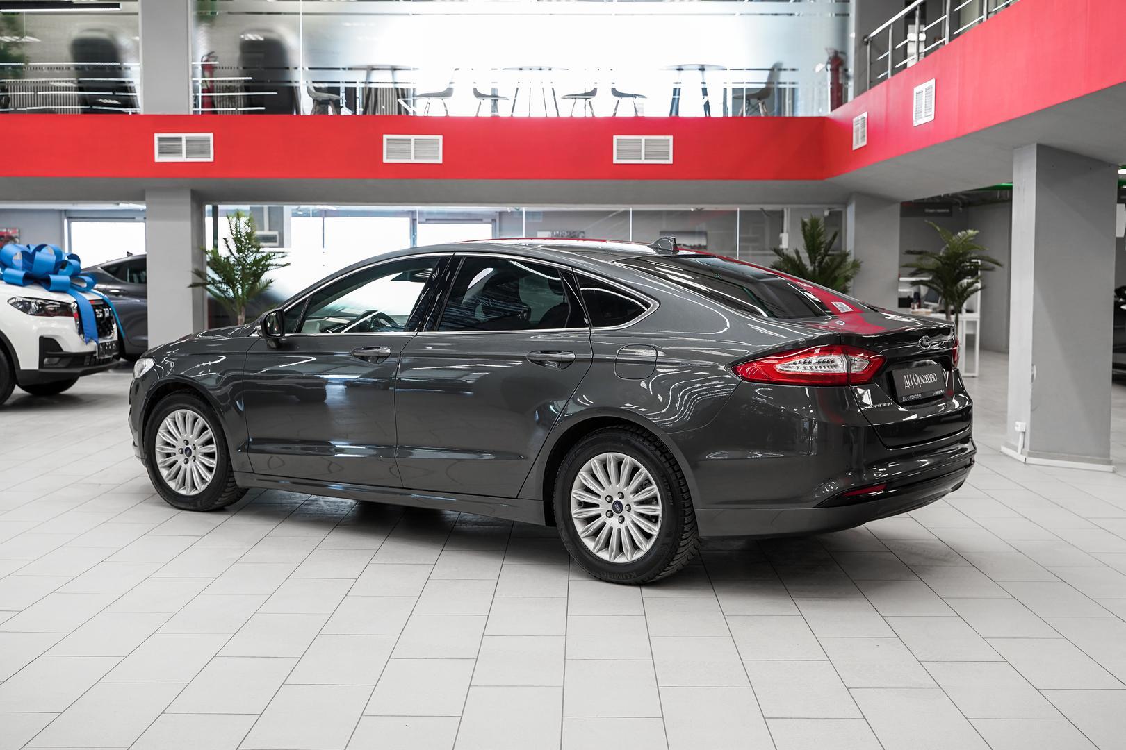 Ford Mondeo 2015, серый, ДЦ Орехово
