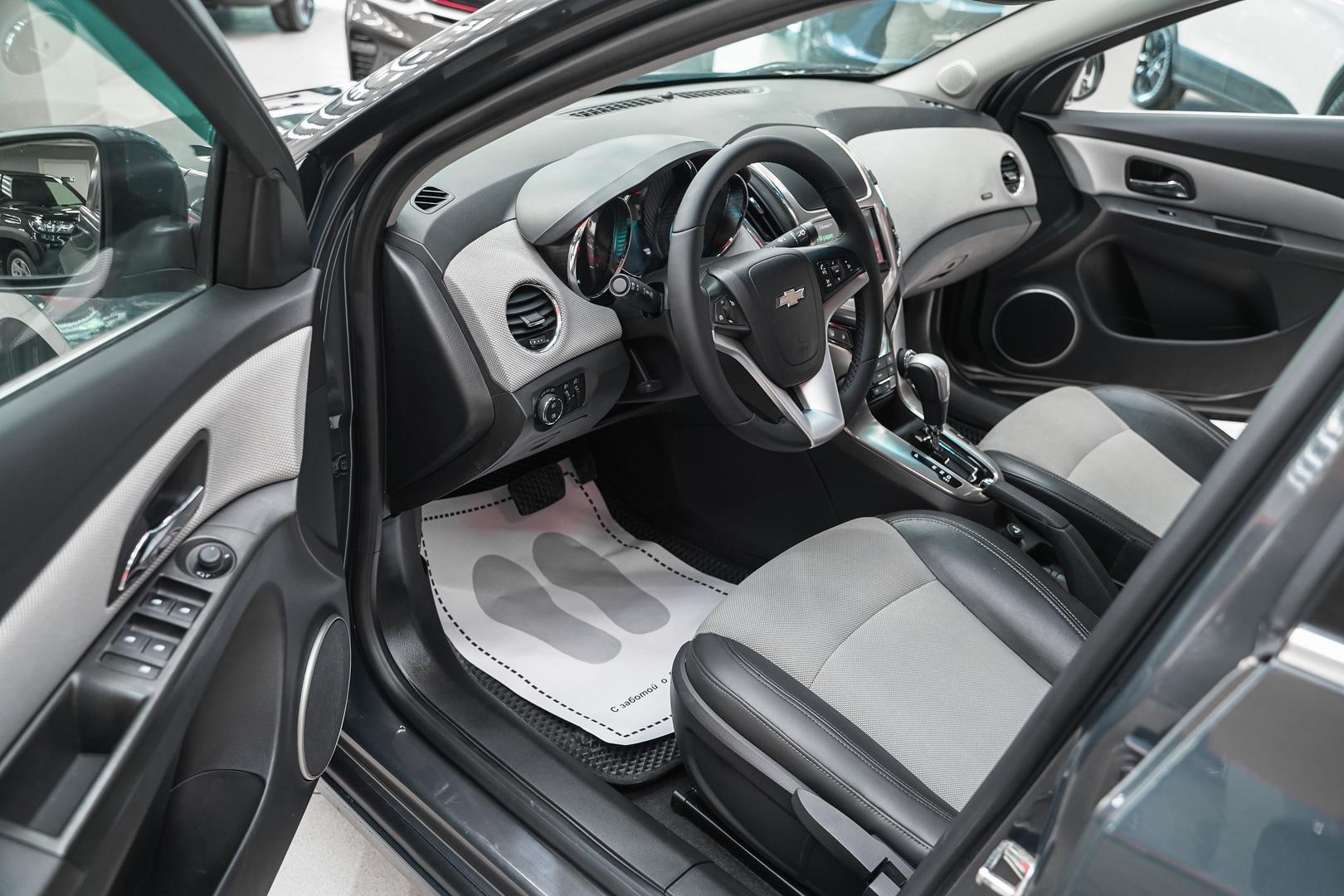 Chevrolet Cruze 2013, серый, ДЦ Орехово