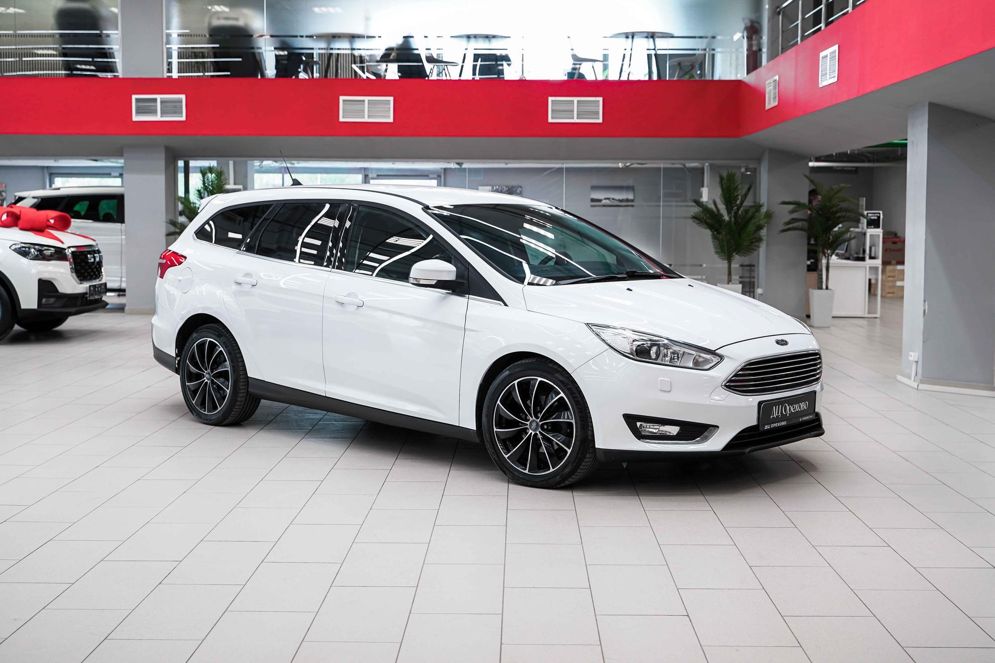 Ford Focus 2017, белый, ДЦ Орехово