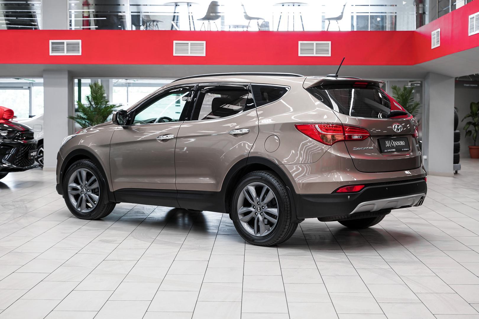Hyundai Santa Fe 2013, золотой, ДЦ Орехово