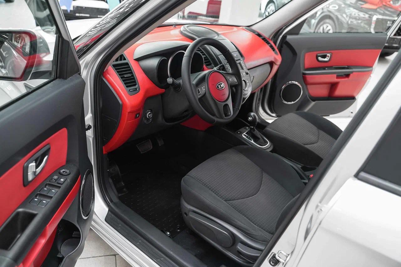 Kia Soul 2011, серебряный, ДЦ Орехово