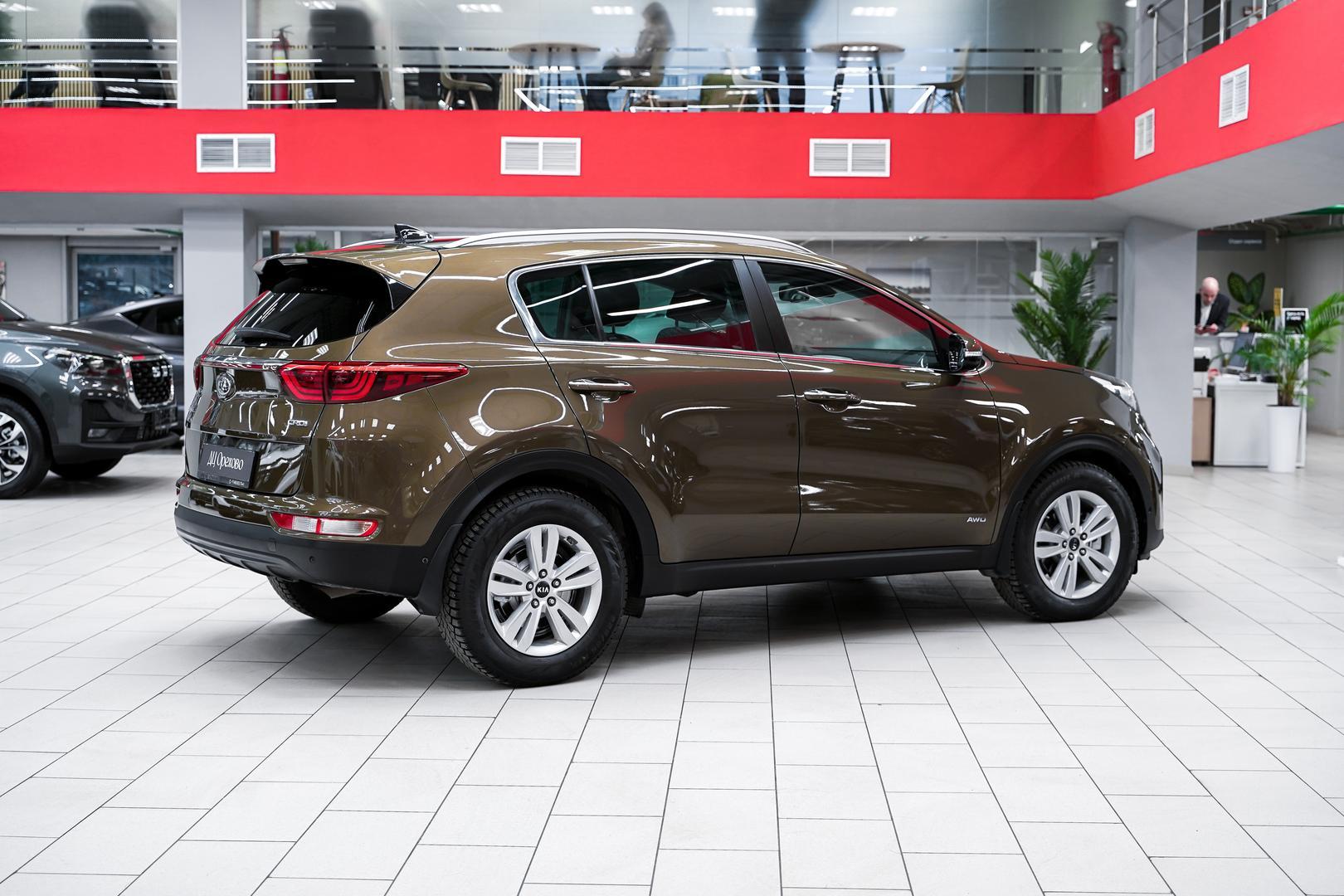 Kia Sportage 2016, зеленый, ДЦ Орехово
