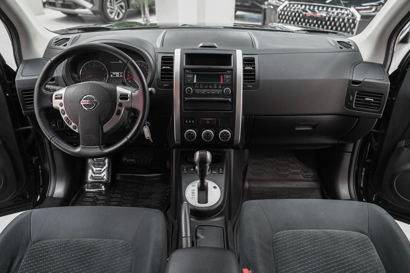 Nissan X-Trail 2014, черный, ДЦ Орехово