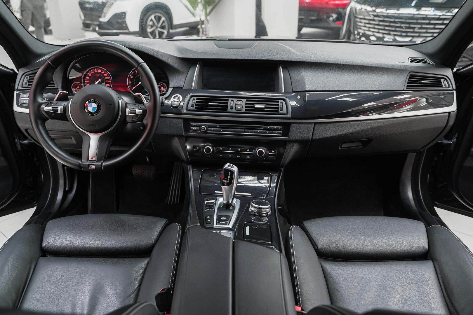 BMW 5 серии 2016, черный, ДЦ Орехово
