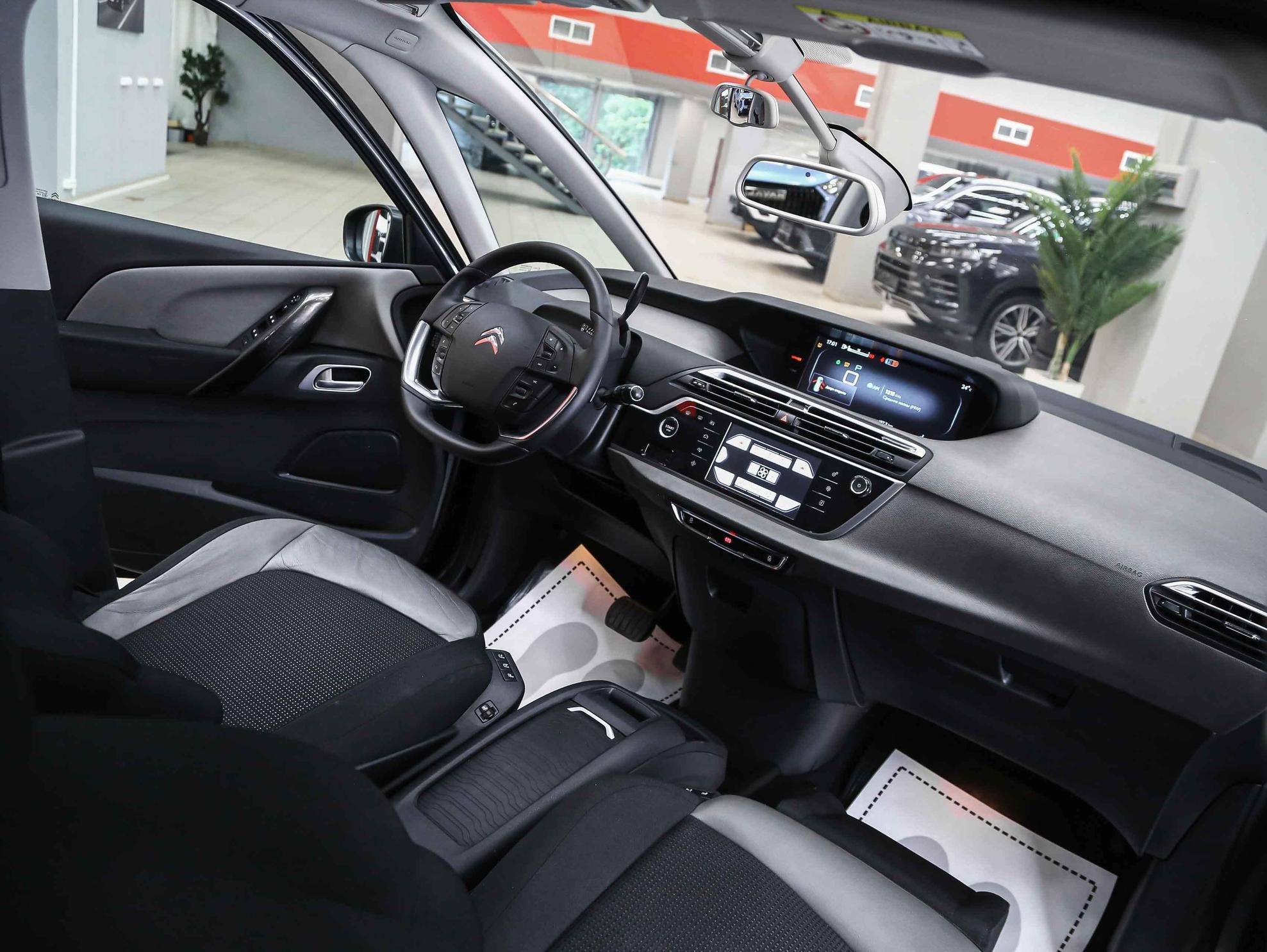 Citroen C4 Picasso 2015, серый, ДЦ Орехово