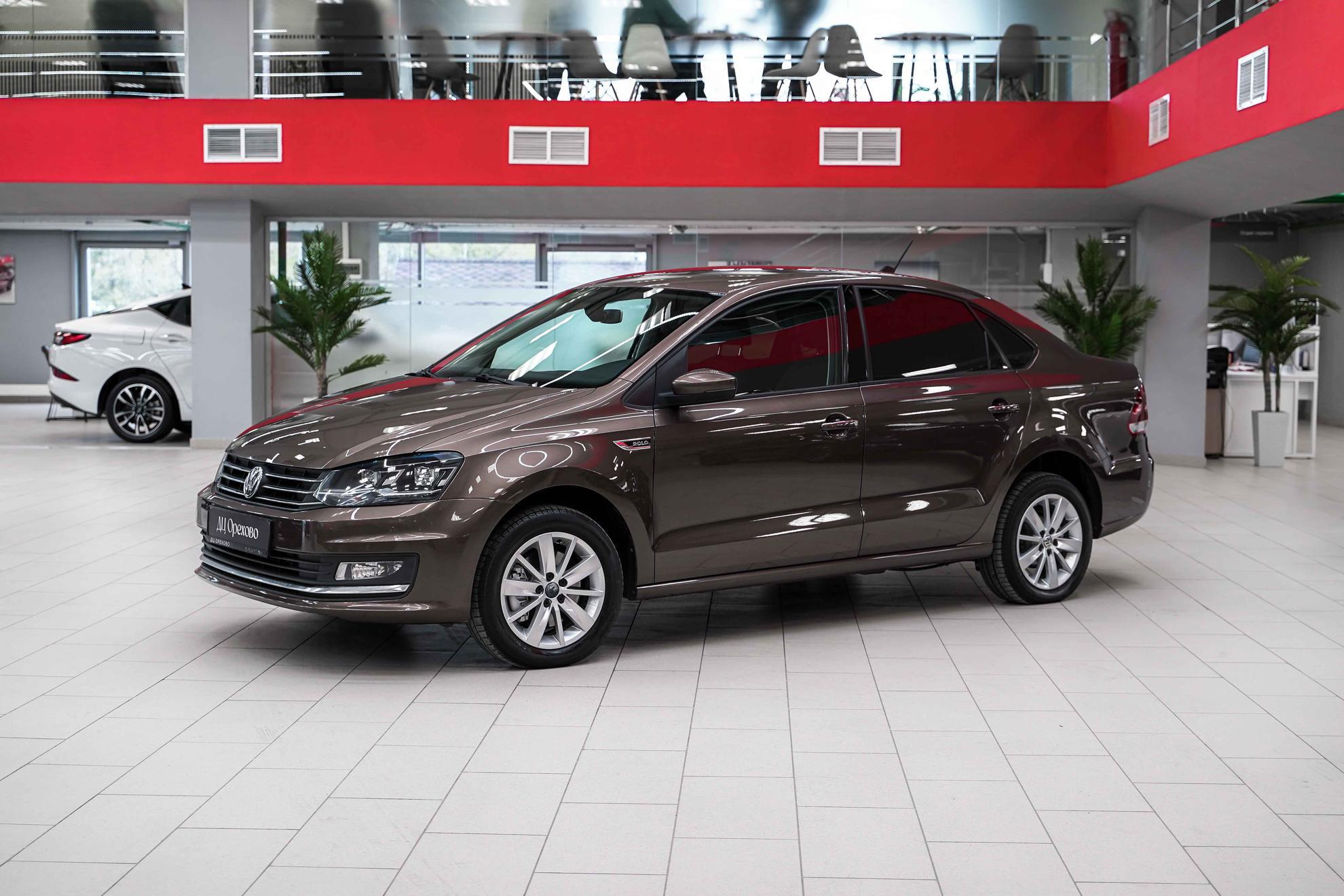 Volkswagen Polo 2018, коричневый, ДЦ Орехово