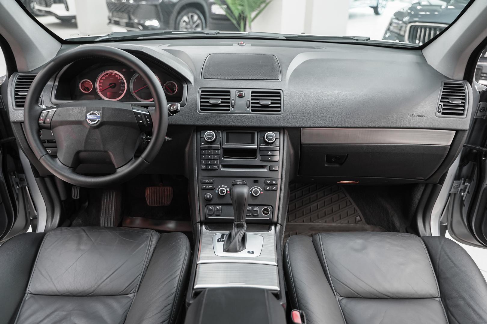 Volvo XC90 2011, серый, ДЦ Орехово