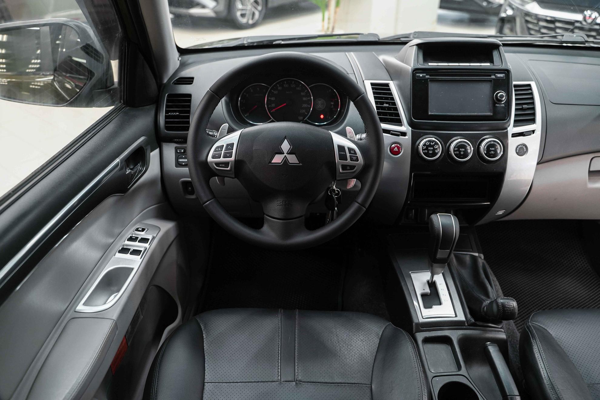 Mitsubishi Pajero Sport 2015, коричневый, ДЦ Орехово