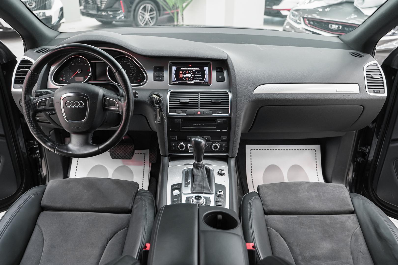 Audi Q7 2010, черный, ДЦ Орехово