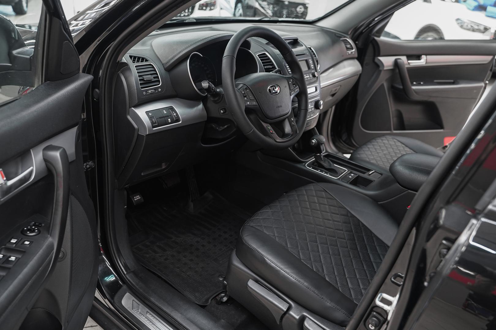 Kia Sorento 2014, черный, ДЦ Орехово