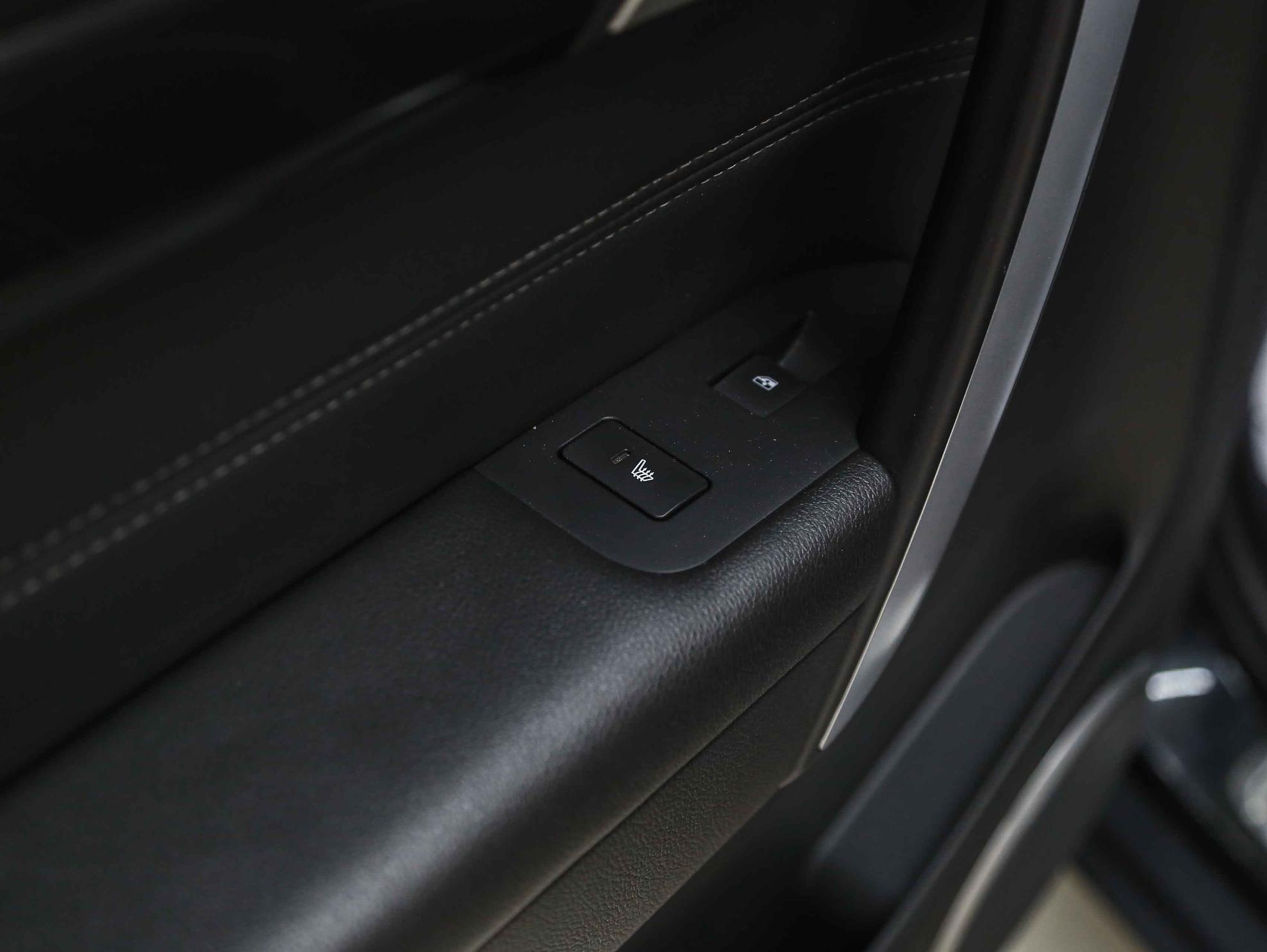 Chevrolet Captiva 2014, черный, ДЦ Орехово