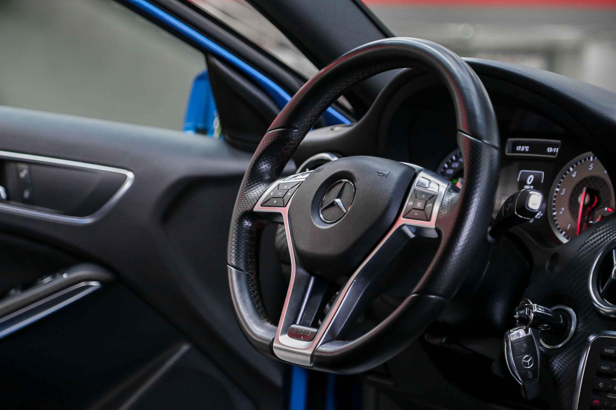 Mercedes-Benz A-Класс 2013, голубой, ДЦ Орехово