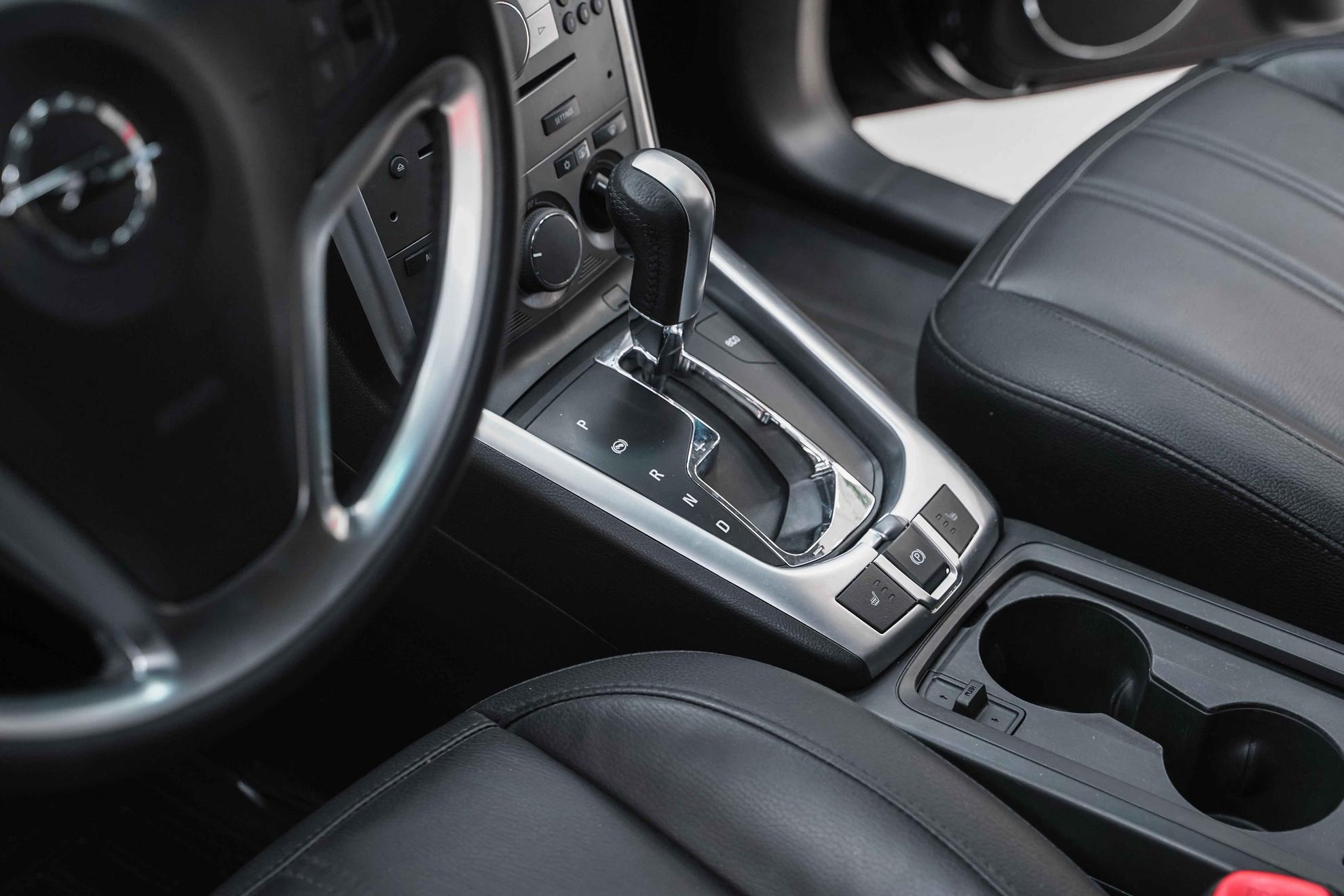 Opel Antara 2013, черный, ДЦ Орехово