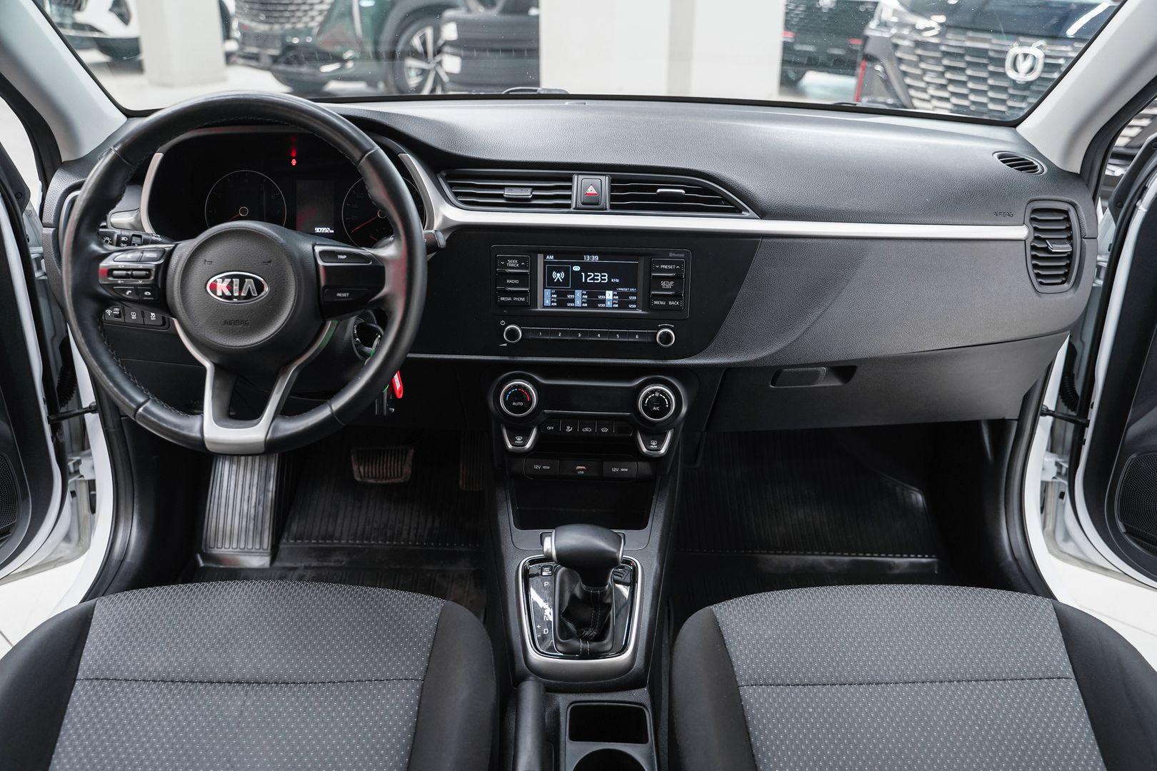Kia Rio 2020, белый, ДЦ Орехово