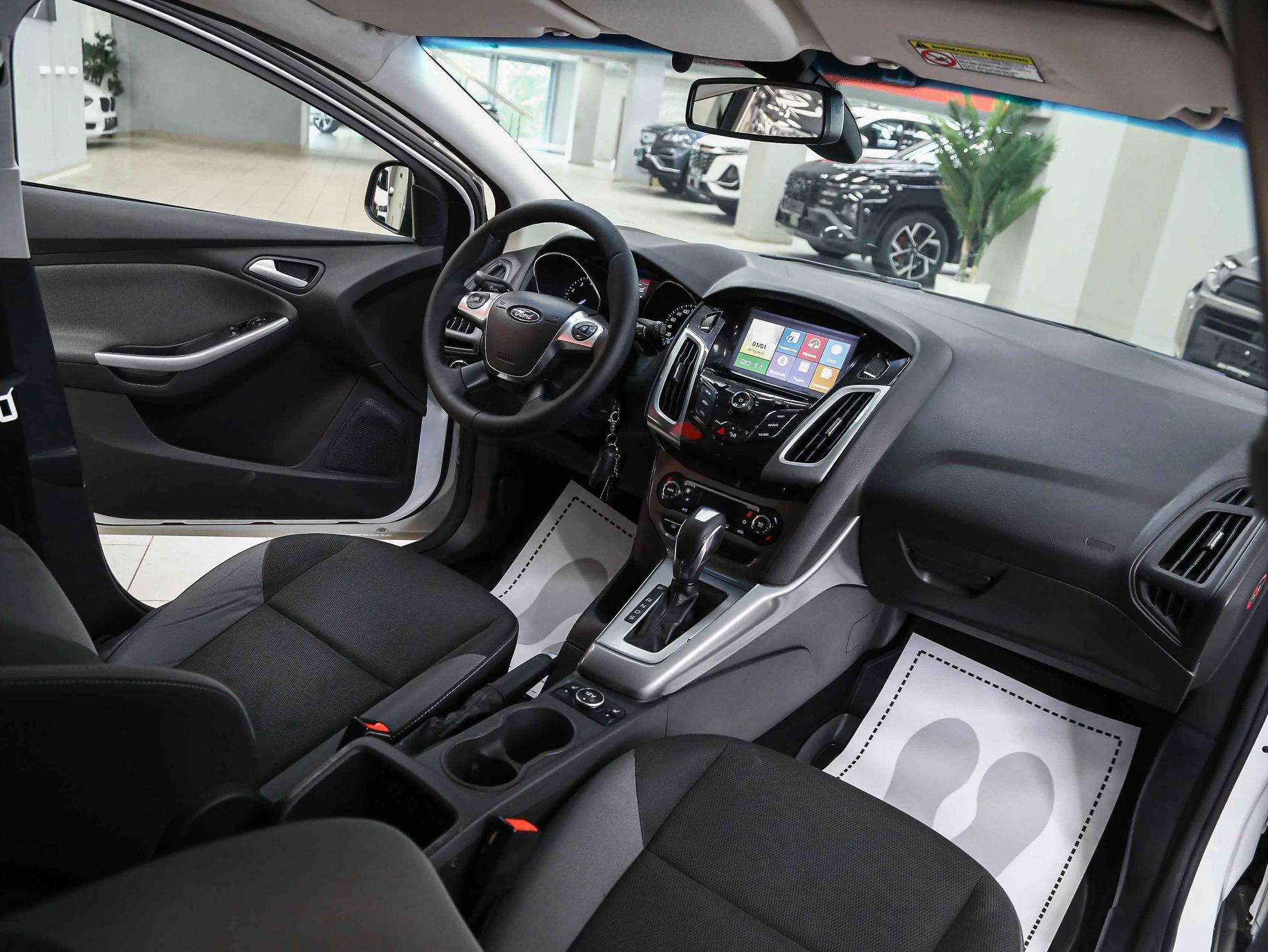 Ford Focus 2013, белый, ДЦ Орехово