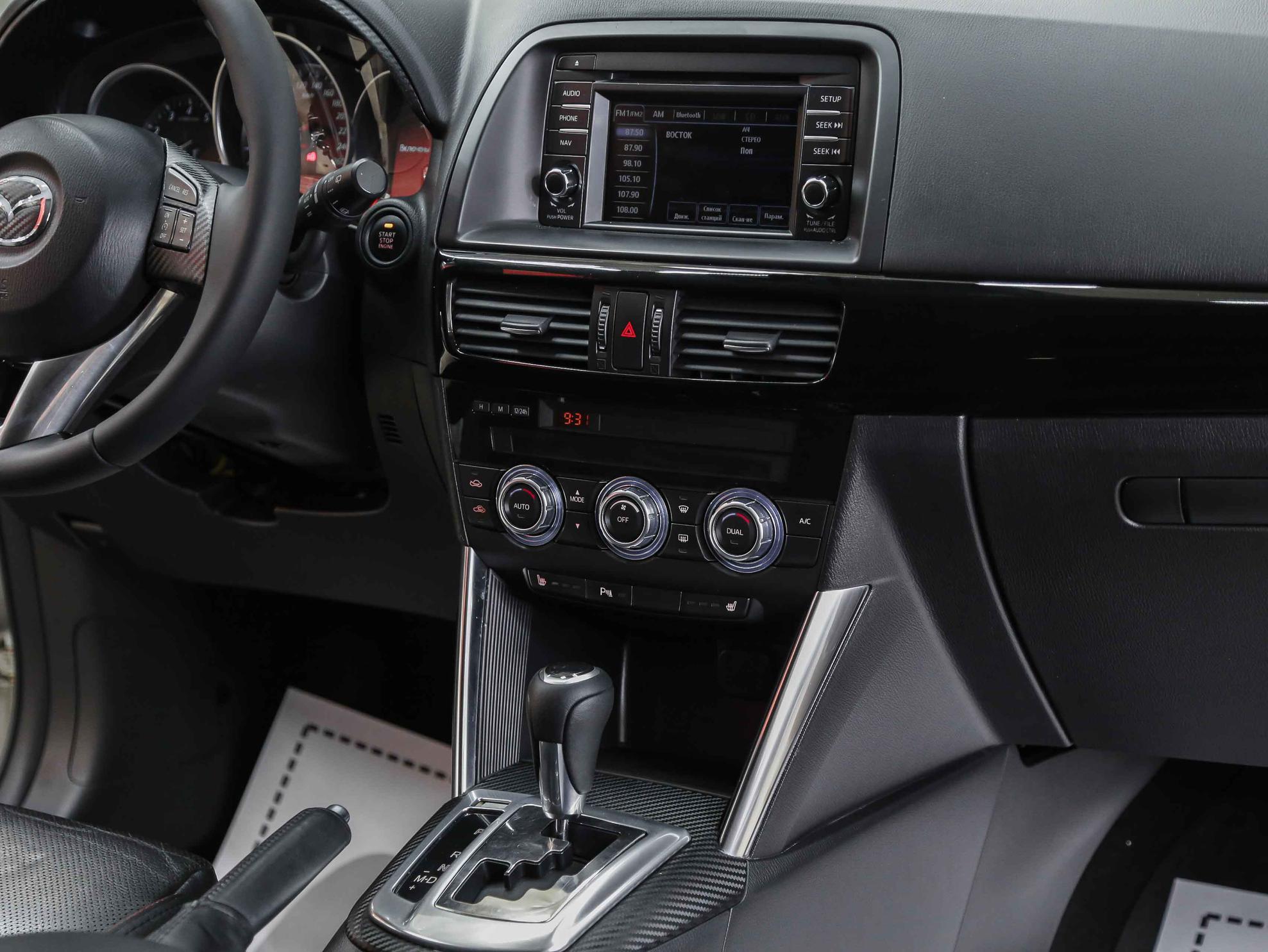 Mazda CX-5 2013, белый, ДЦ Орехово