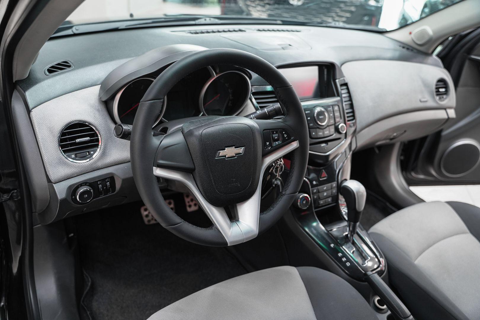 Chevrolet Cruze 2009, черный, ДЦ Орехово