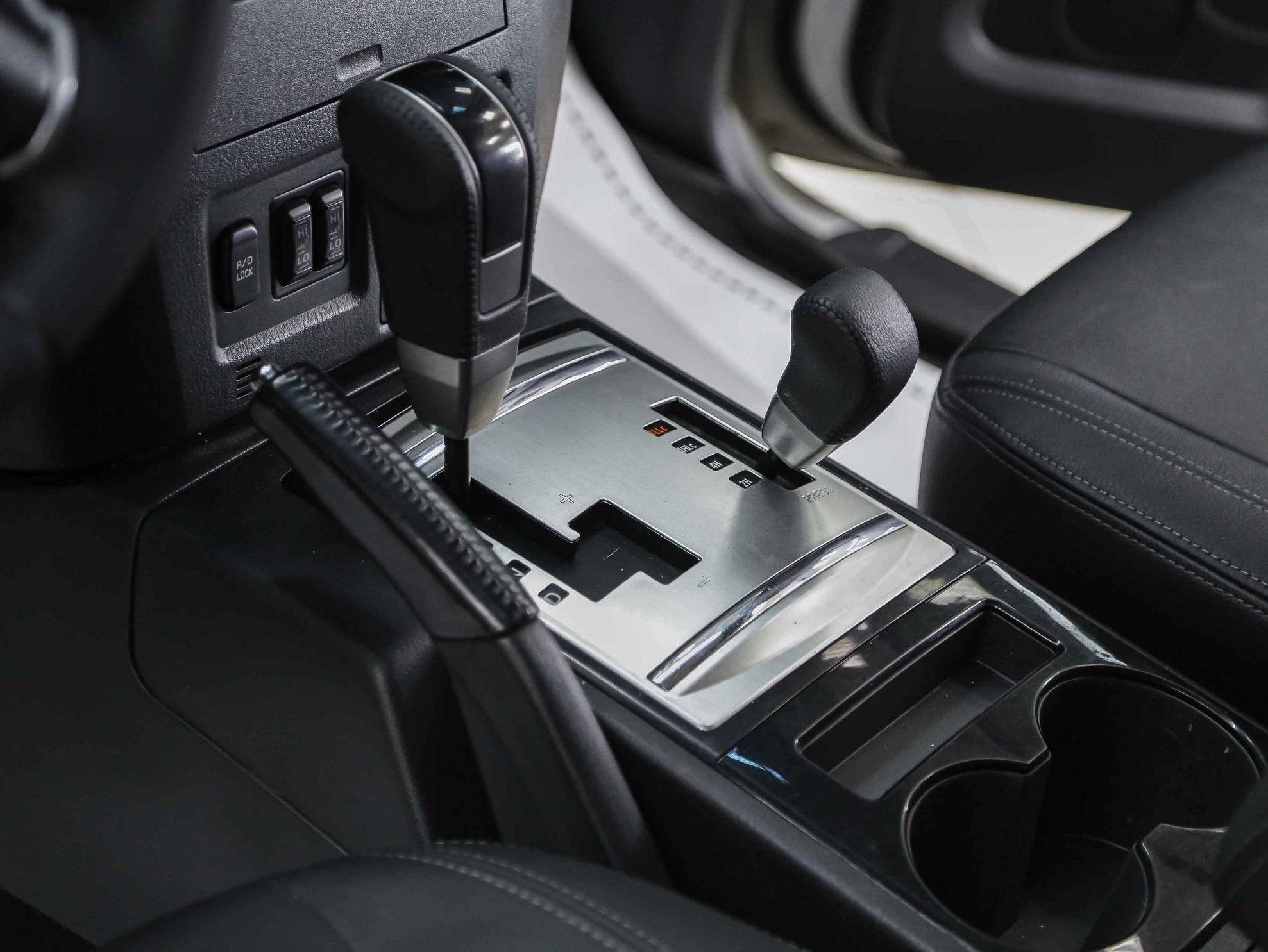 Mitsubishi Pajero 2018, белый, ДЦ Орехово