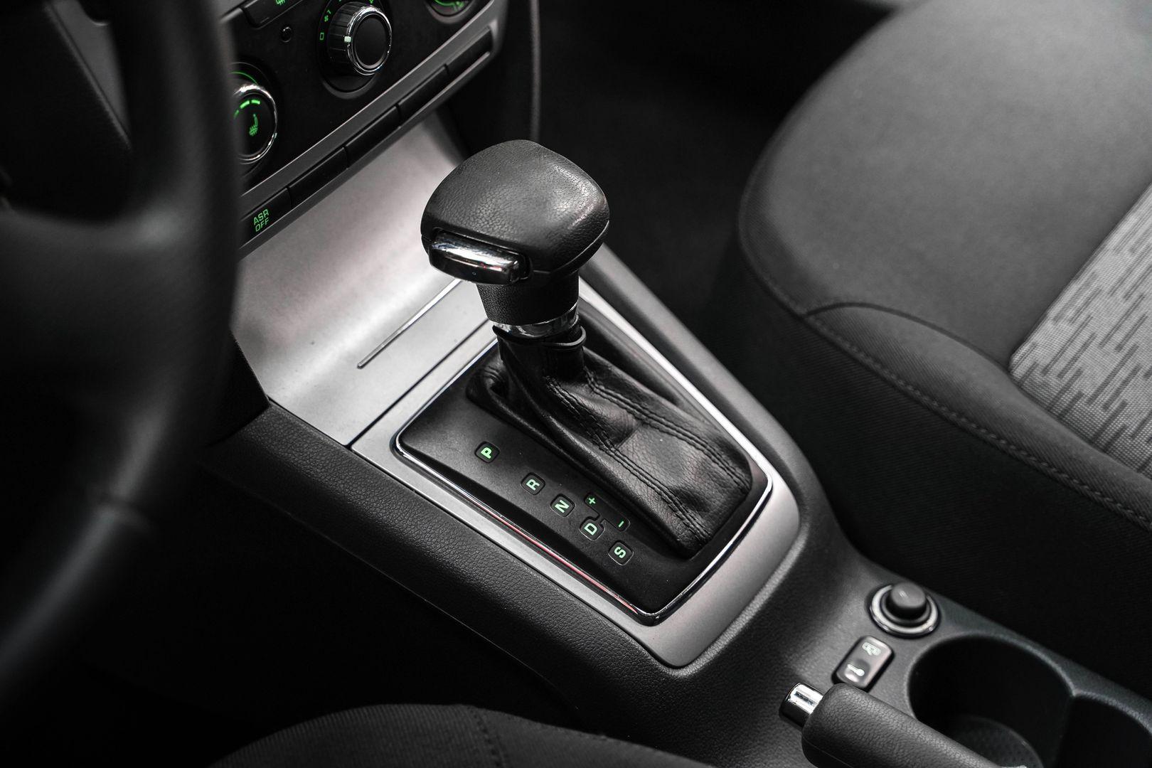 Skoda Octavia 2013, белый, ДЦ Орехово
