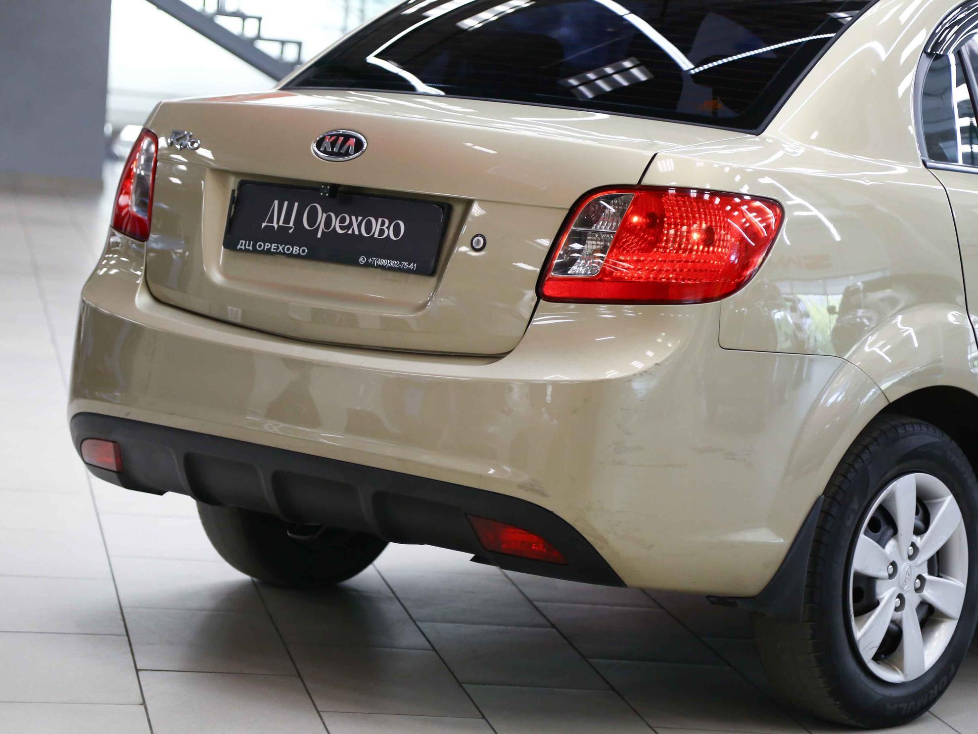 Kia Rio 2011, бежевый, ДЦ Орехово