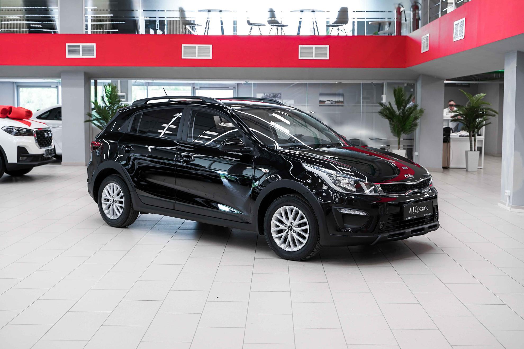 Kia Rio X-Line 2018, черный, ДЦ Орехово