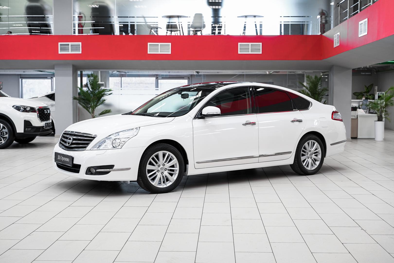 Nissan Teana 2011, белый, ДЦ Орехово