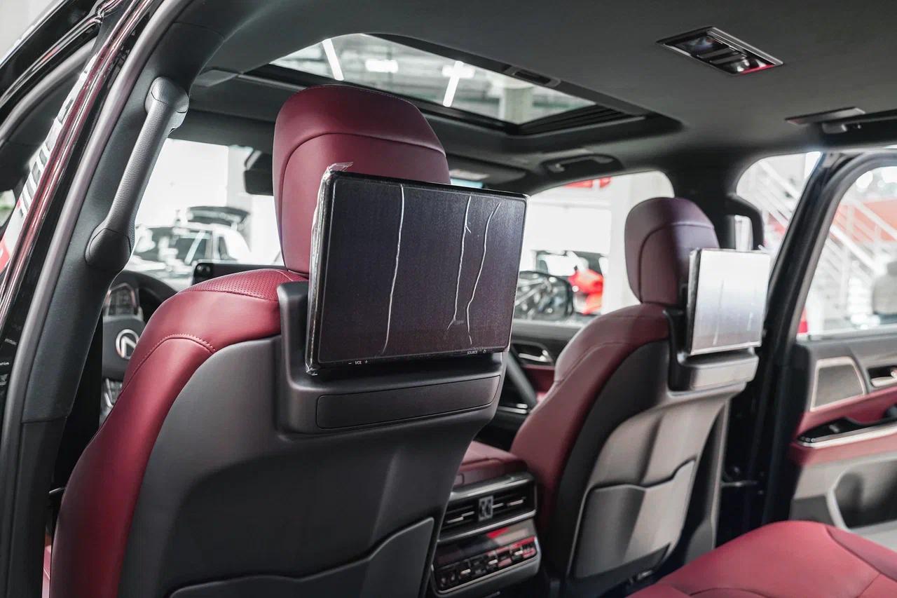 Lexus LX 2026, черный, ДЦ Орехово