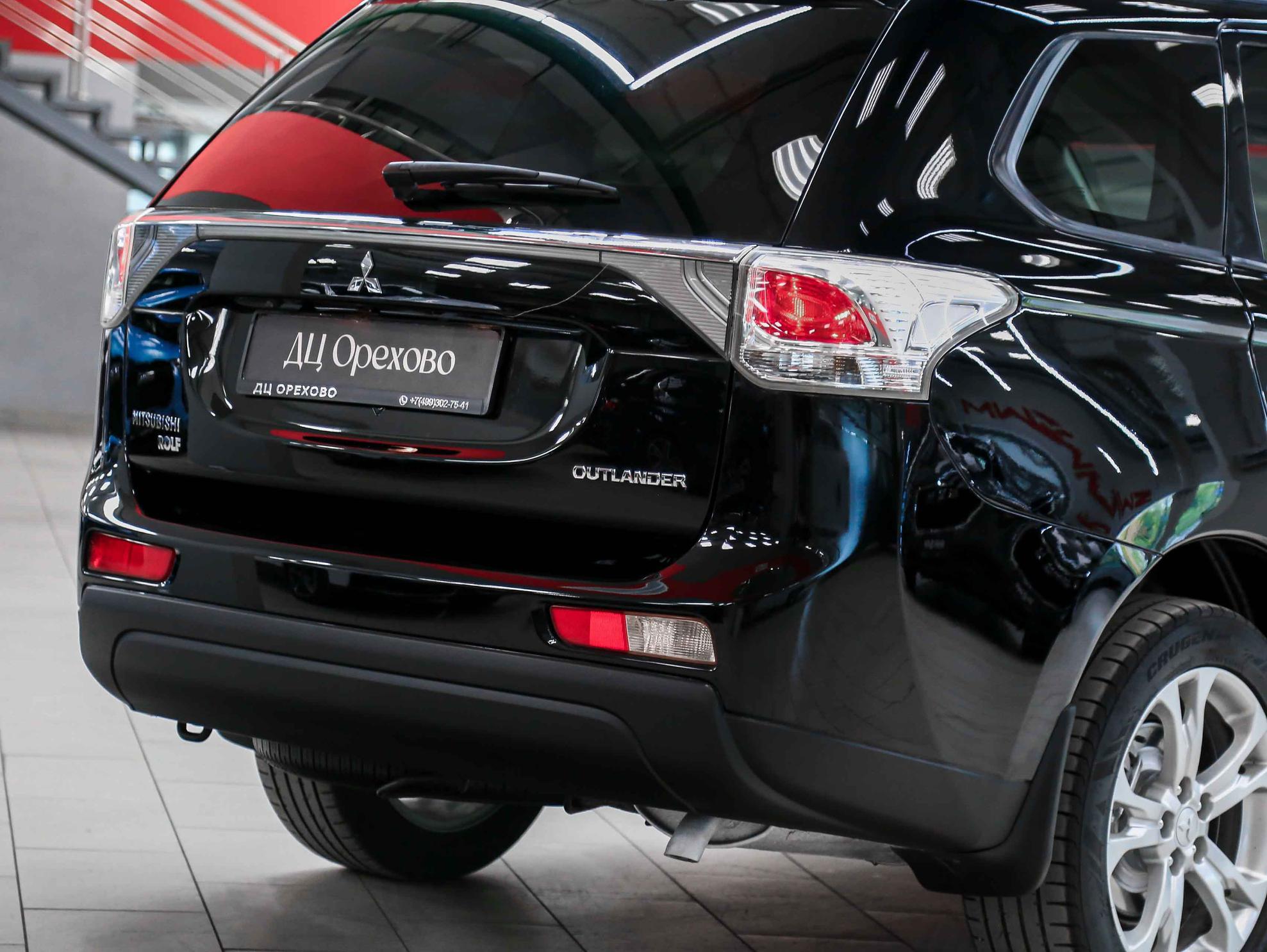 Mitsubishi Outlander 2013, черный, ДЦ Орехово