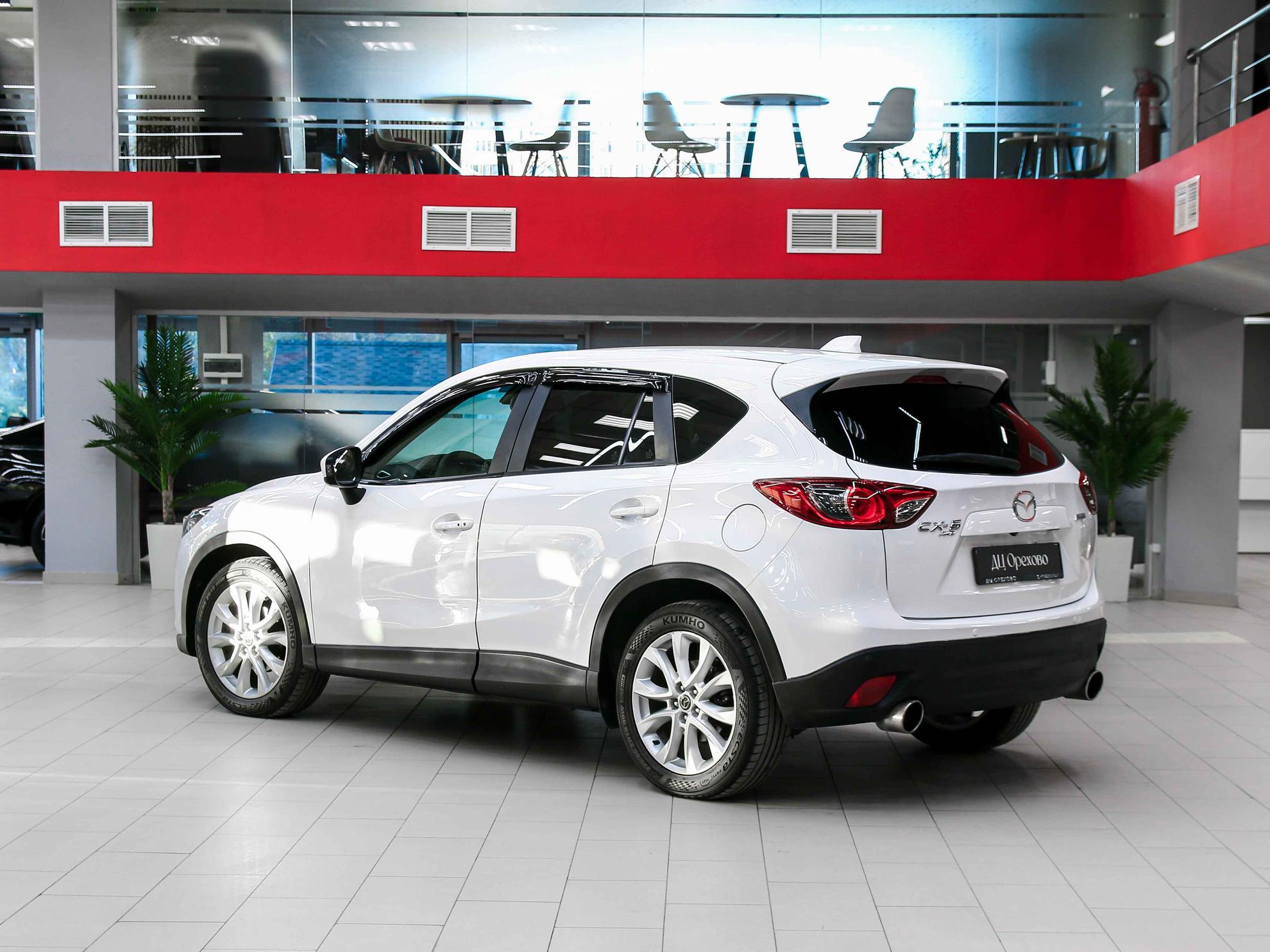 Mazda CX-5 2013, белый, ДЦ Орехово