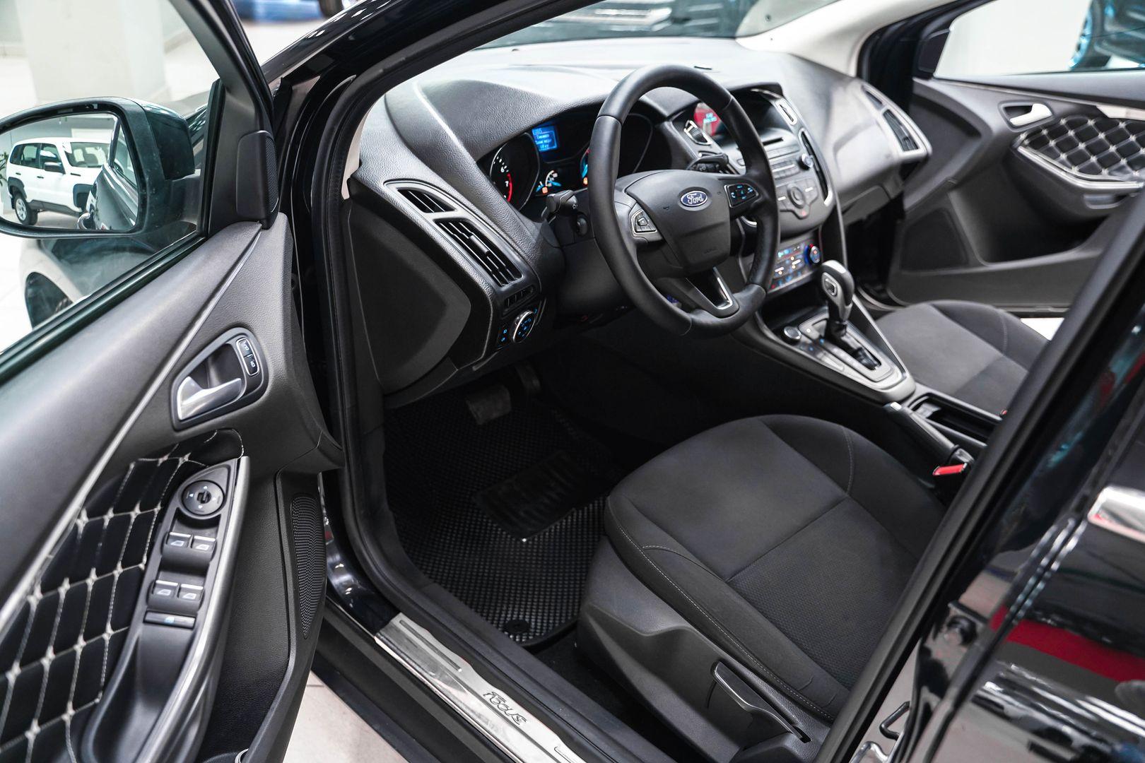 Ford Focus 2016, черный, ДЦ Орехово