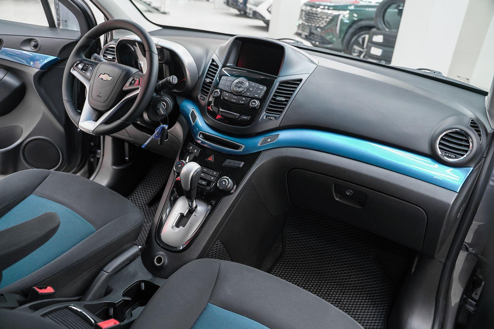 Chevrolet Orlando 2012, серый, ДЦ Орехово