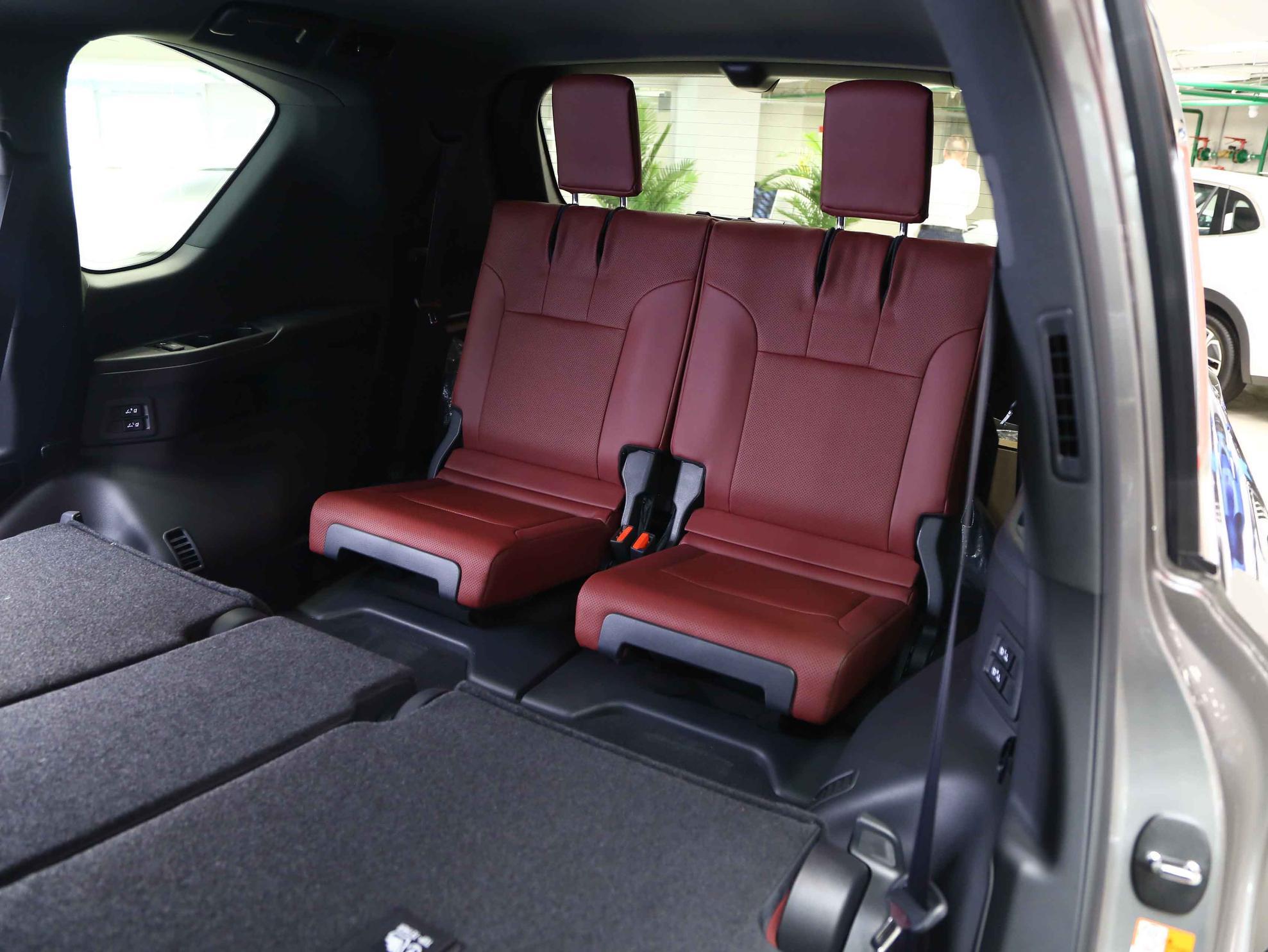 Lexus LX 2026, серый, ДЦ Орехово