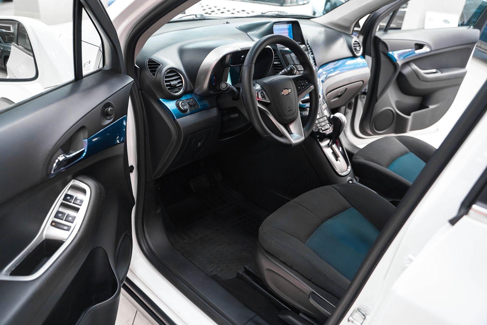 Chevrolet Orlando 2013, белый, ДЦ Орехово