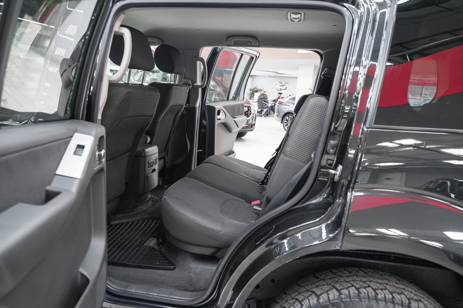 Nissan Pathfinder 2007, черный, ДЦ Орехово