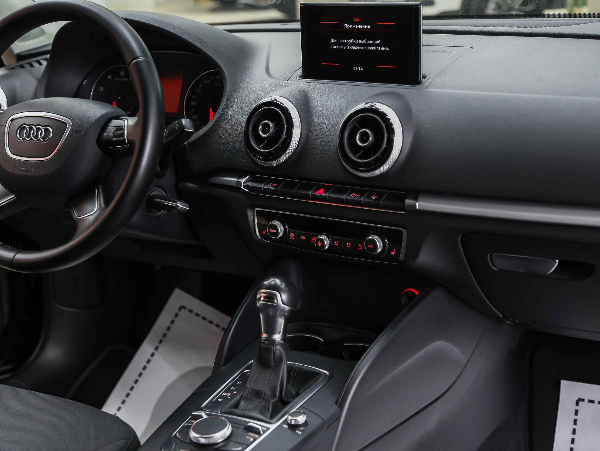 Audi A3 2013, черный, ДЦ Орехово