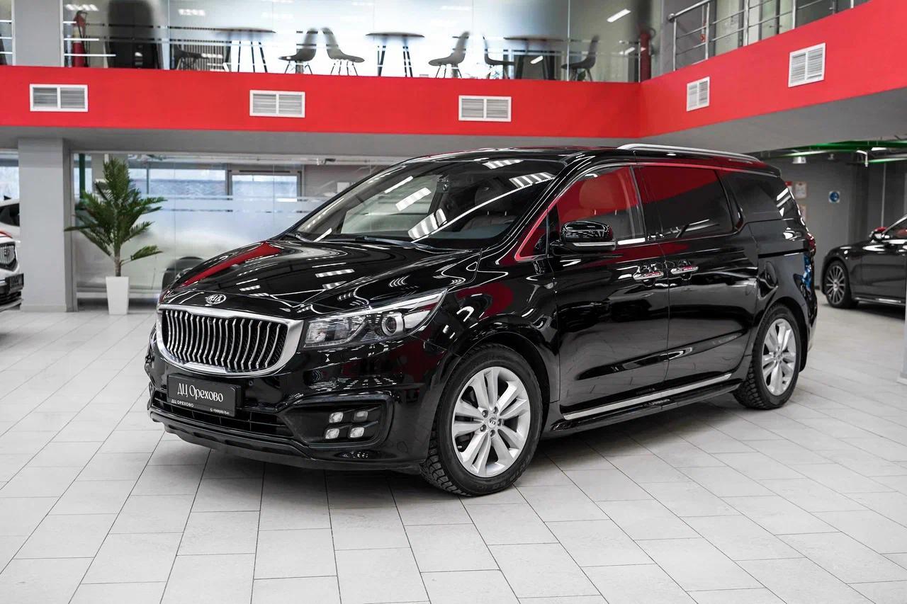 Kia Carnival 2017, черный, ДЦ Орехово