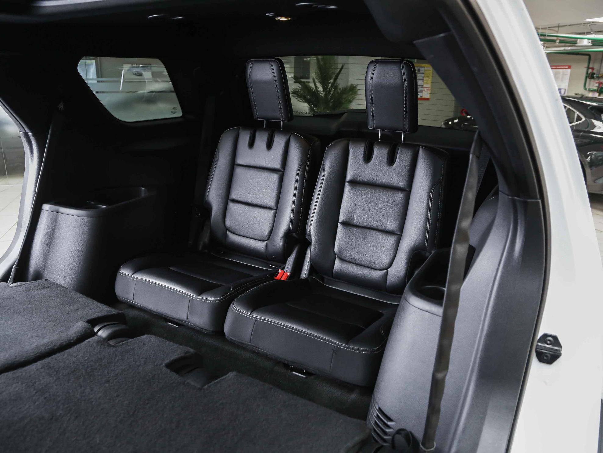 Ford Explorer 2017, белый, ДЦ Орехово